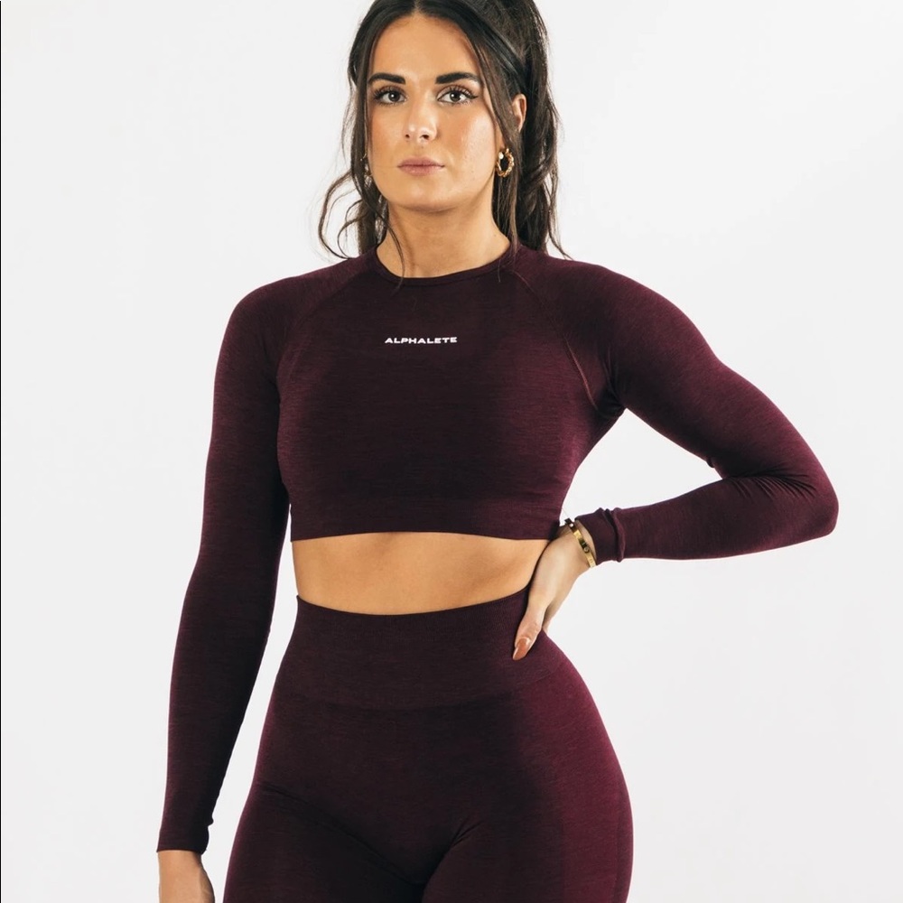 Alphalete long sleeve crop dark cherry